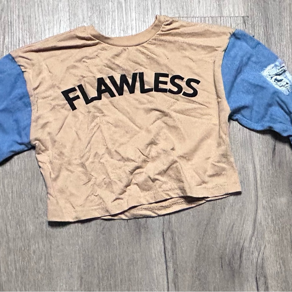 Jolie & Joy Jeans 'Flawless' Sweatshirt with Distressed Sleeves